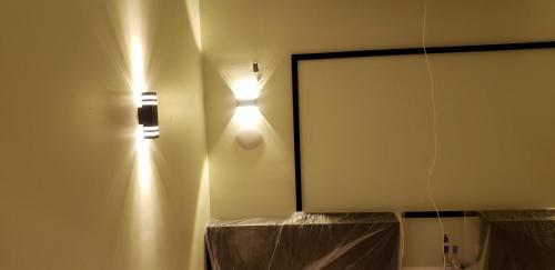 Building a Home Theater Lighting 10